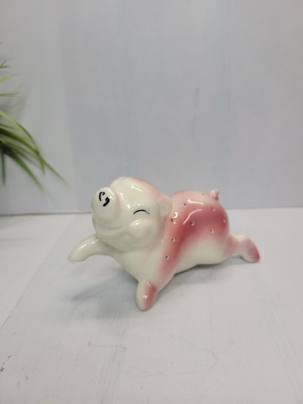 Vintage 1950s Ceramic Pink Pig Toothpick Holder Appetizer Hors D'oeuvre Server